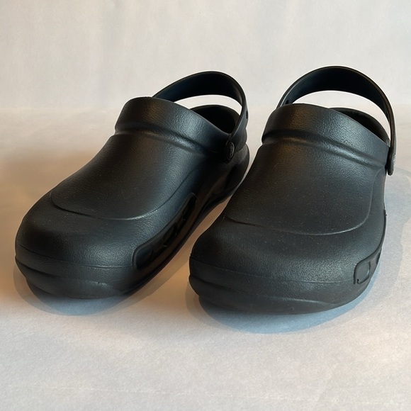 Crocs Bistro Work Black Clogs - Picture 4 of 10